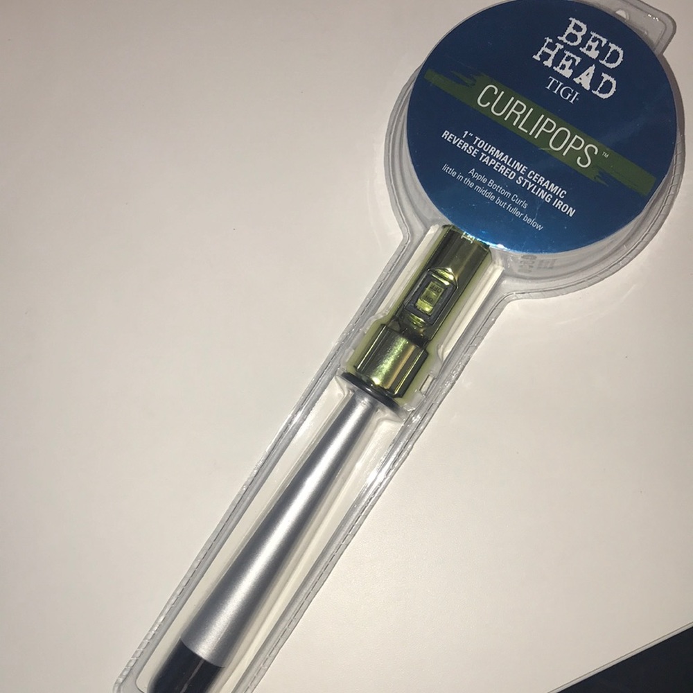 Bed head TIGI Curlipops curling iron